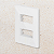PLACA + SUPORTE 4X2 - 2 POSTOS - BRANCO - INFINITI PLUS - Imagem 1