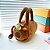 Bolsa Pelúcia para Viagem Capivara Abelinha, com Alças - Imagem 4