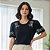 T-SHIRT JO DETALHE BORDADO FLORAL NUBIA - Imagem 1