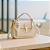 Bolsa Feminina com Alça Tiracolo e Detalhe em Lenço Kui Hou - Imagem 6