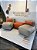 Conjunto Puff M  Standard  cor caqui 317 + 1 Peseira + 2 Almofadas terra cota - Imagem 2
