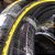 Mangueira Pvc Flexivel Para Compressor 1/4 400 Psi 50 Metros Preto Com Faixas Amarela - Imagem 3