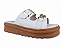 Tamanco Flat Littz Com Fivela Com Corrente Dourada Calce Facil Off White - Imagem 1