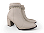 Bota Marina Carvalho Salto Bloco Com Tiras Off White - Imagem 8