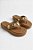 Tamanco Flat Moleca Correia Com Tachas Moeda Dourada Nude - Imagem 1