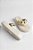 Tamanco Flat Moleca Correia Com Tachas Moeda Dourada Branco Off - Imagem 2