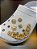 Bottons Decorativos Elegantes Para Crocs Dourado - Imagem 1
