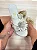 Slide Af Dourada Com Flor Aplicada Metalizada Off White - Imagem 2