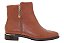 Bota Vizzano Cano Curto Com Zíper Dourado E Salto Baixo Caramelo - Imagem 3