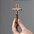 Crucifixo Madeira 9cm Parede - Imagem 2
