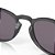 Óculos de Sol Oakley Latch Matte Carbon Prizm Grey - Imagem 4