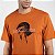 Camiseta MCD Revolucion Caveira WT23 Masculina Laranja - Imagem 2