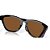 Óculos de Sol Oakley Frogskins Polished Black Prizm Violet - Imagem 4