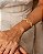 Bracelete Ondulado Cravejado com Zircônia - Dourado - Imagem 3
