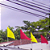 Kit 10 Bandeiras P/ Loteamento 50x75 Cm C/ Mastro De 75cm Bandeira Triangular - Imagem 3