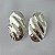 Brinco oval texturizado em banho de prata silver - Imagem 1