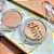 Iluminador Compacto Luv Beauty – brilho intenso e sofisticado para todos os tipos de pele - Imagem 6