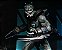Action Figure Predador Stone Heart Deluxe 28 cm - Neca Toys - Imagem 2