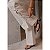 CALCA SARJA FLARE C/ BOLSO  FEMININA OFF WHITE M OFF WHITE M - Imagem 2