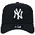 Boné New Era 9FORTY A-Frame Trucker Snapback MLB New York Yankees Aba Curva Preto - Imagem 2