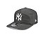 Boné New Era 19TWENTY STRAPBACK Yankees MLB Cinza - Imagem 2