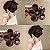 Kit 12 Piranha de Cabelo Flor 5 Pétalas Bicolor Perolado 8cm - Imagem 6