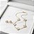 Conjunto Colar Brinco Trevo Cristal Aço Dourado 316L⭐️ - Imagem 4