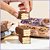 WAFER TRUE CRUNCH PRO CHOCOLATE MEIO AMARGO DISPLAY C/ 12UNID 300G - Imagem 4