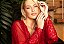 ROBY EM TULE LISO E DETALHES EM RENDA,MANGA FLARE. - Imagem 3