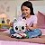 PELUCIA PANDY PAWS DELUXE COM 20 SONS - GABBY DOLLSHOUSE - SUNNY - Imagem 2