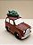 Mini Carrinho Natalino em Resina com Árvore – 6 x 5 cm - Imagem 1