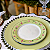 Prato de Sobremesa em Porcelana com Mini Tulipas e Borda Verde – 21 cm - Imagem 1