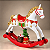 Cavalo de Balanço Natalino em Resina 17 x 18 cm – Vermelho, Branco e Dourado - Imagem 1