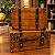 Kit 2 maletas decorativas de madeira com detalhes em couro estilo vintage - Imagem 2