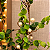 Festão decorativo de folhagens com berries brancas e leve brilho 1,60 - Imagem 3