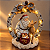 Papai Noel Vintage com Rena e Guirlanda Iluminada em Resina com LED 23 x 20 cm - Imagem 3