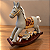 Cavalinho de Balanço Natalino Vintage em Resina com Presentes 13 x 12,5 cm - Imagem 1