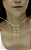 PINGENTE MENINA MALEAVEL COM DIAMANTE - Imagem 2