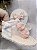 Kit Sandália Baby de Crochê com Pompons + Faixinha Meia de Seda – 100% Algodão - Imagem 3