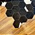 Tapete artesanal em couro de vaca preto e branco – Patchwork hexagonal - Imagem 5
