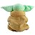 Pelúcia Yoda Star Wars Mandalorian The Child - ‎Zen Pose - Disney Store - Imagem 3
