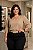 Blusa de Crepe Alfaitaria Bege Plus Size - Imagem 2