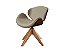 Cadeira Home Office revestida em couro NATURAL (100%) e detalhes em madeira ( cor imbúia ). Modelo LV40BMMICOUNAT com base em madeira maciça e Giratória. Lv Estofados - Imagem 2