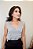 Blusa Crepe Nobre Cinza Cavada com Decote em V com Nervuras Largas Frontais Cropped Madame - Imagem 1