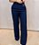 Calça Alfaiataria Pantalona Parisi II Azul Marinho com Bolsos Frontais e Bolsos Traseiros com Nervuras e Elástico no Cós Atrás - Imagem 3