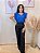 Blusa Crepe Azul-Royal Com Mangas Retas Diferenciadas e Corte Assimétrico na Frente e Nervuras - Imagem 6
