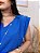 Blusa Crepe Azul-Royal Com Mangas Retas Diferenciadas e Corte Assimétrico na Frente e Nervuras - Imagem 9