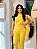 Blusa Visco Trench Amarelo Alfa com Gola Alta e Botões no Colo - Imagem 2