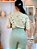 Calça Linho  Verde Oliva Pantalona Com Bolsos Verdugos Assimétrico Frente, Bolsos Verdugos Atrás E Elástico Na Cintura - Imagem 5