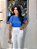 Blusa Tricoline Azul Indigo Com Manga Média E Nervuras Finas No Colo - Imagem 2